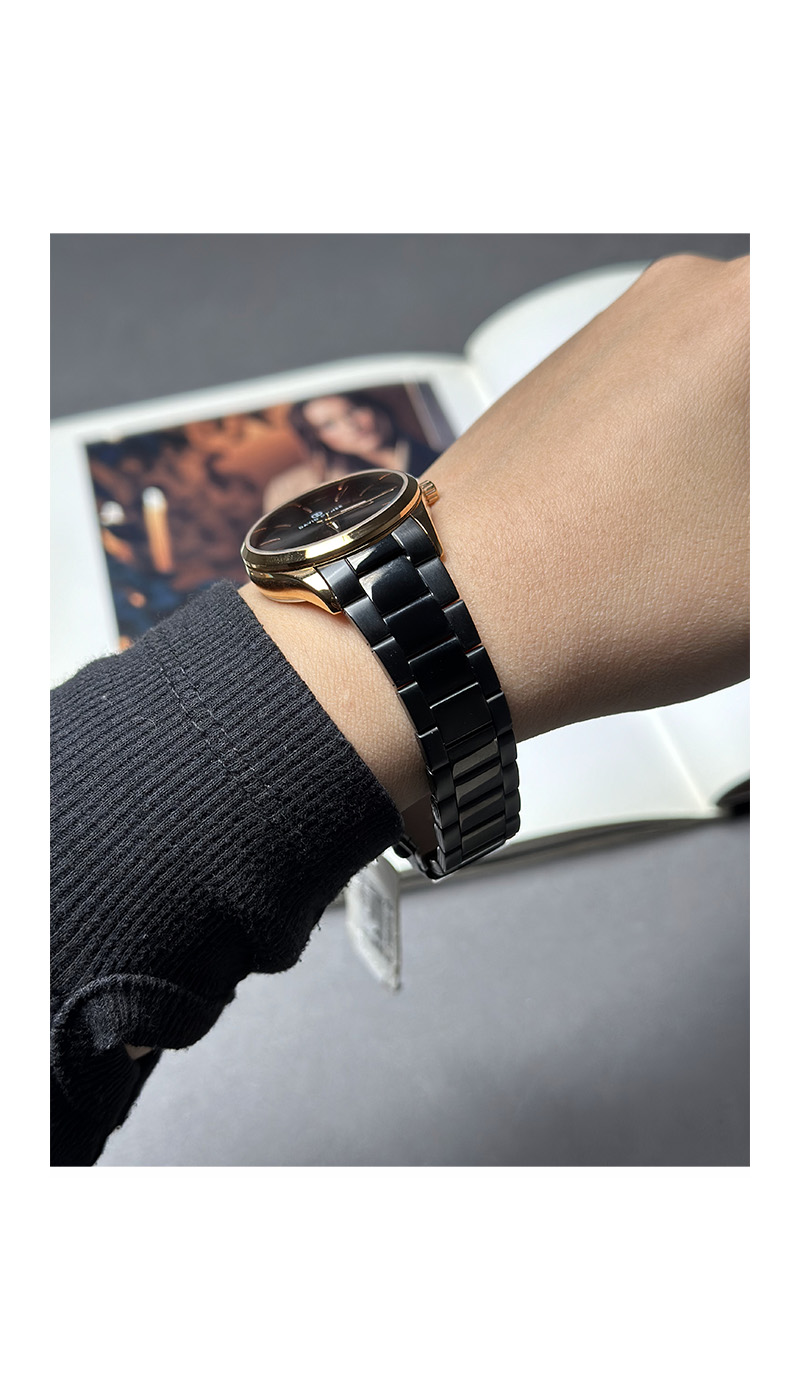 dolphin_codes.web_matrial_media گالری