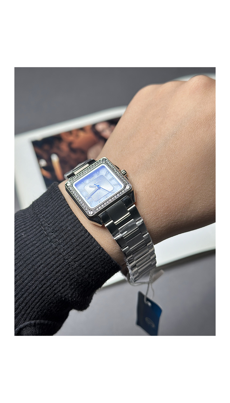 dolphin_codes.web_matrial_media گالری