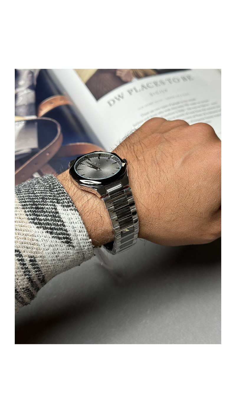 dolphin_codes.web_matrial_media گالری