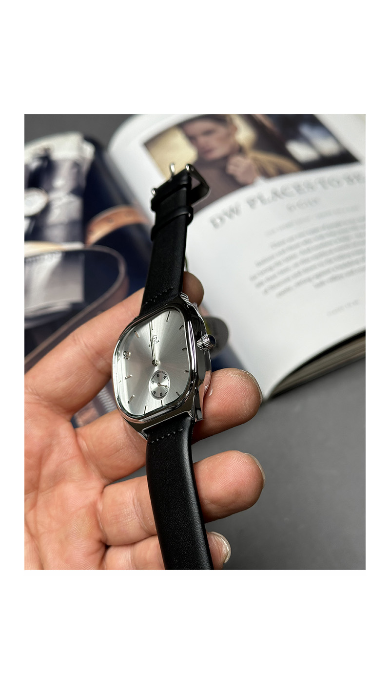 dolphin_codes.web_matrial_media گالری